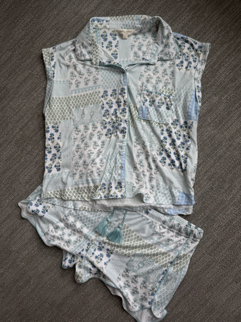 Cripped Sleeve Floral Patchwork Pajama Set